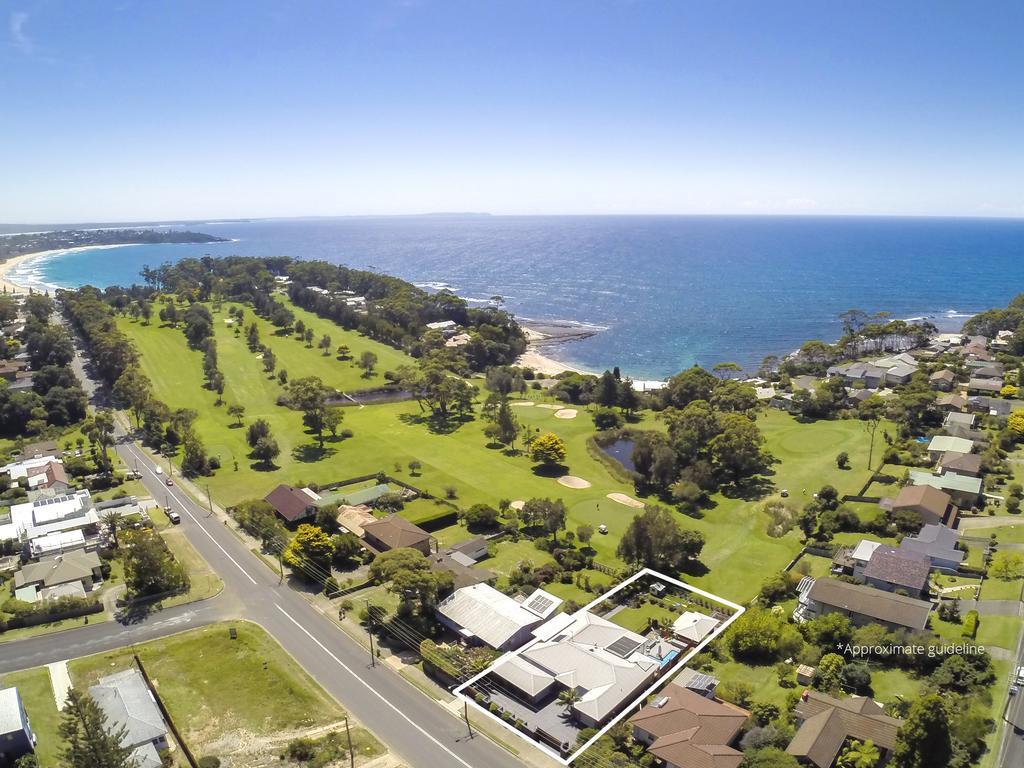 Studio Cabana On Golf In Mollymook Apartment Exterior photo